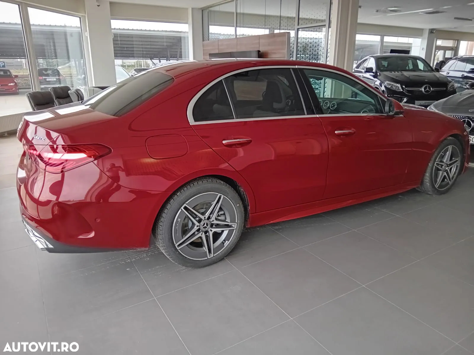 Mercedes-Benz C 200 4Matic 9G-TRONIC AMG Line - 7