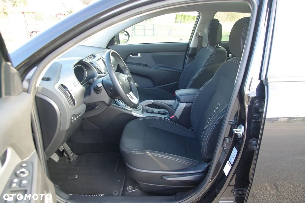 Kia Sportage 1.7 CRDI 2WD ISG Dream-Team Edition - 23