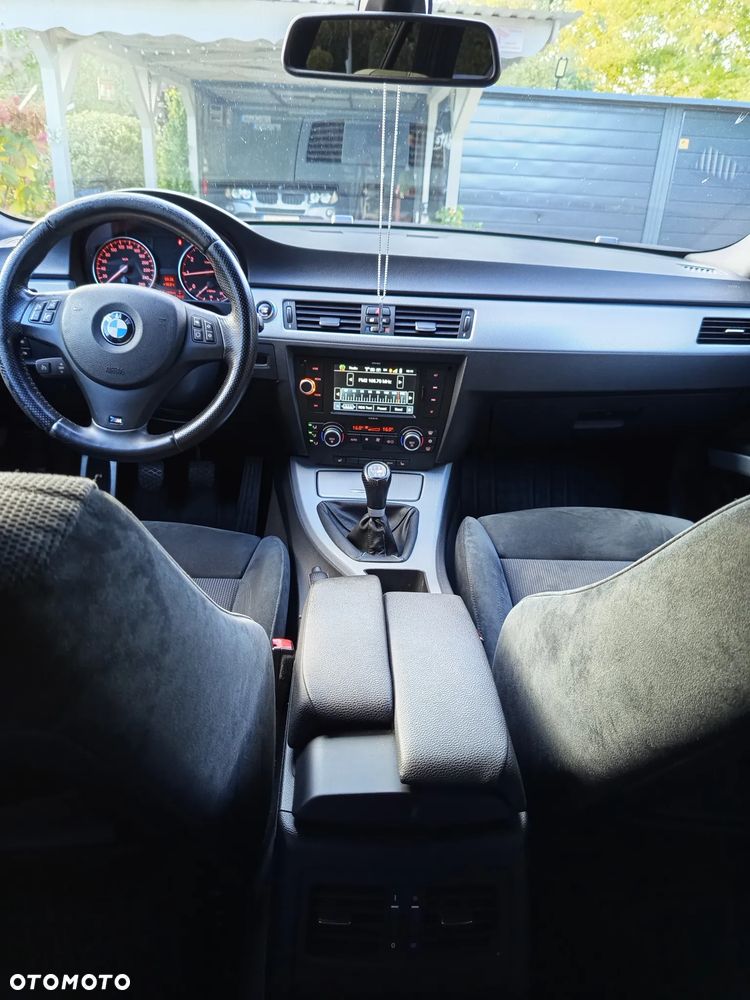 BMW Seria 3 - 16