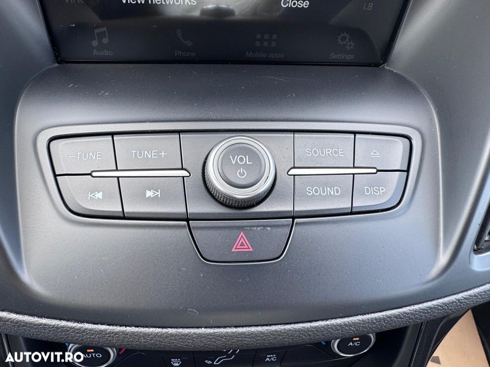 Ford Kuga 1.5 EcoBoost 4x4 Aut. Trend - 26