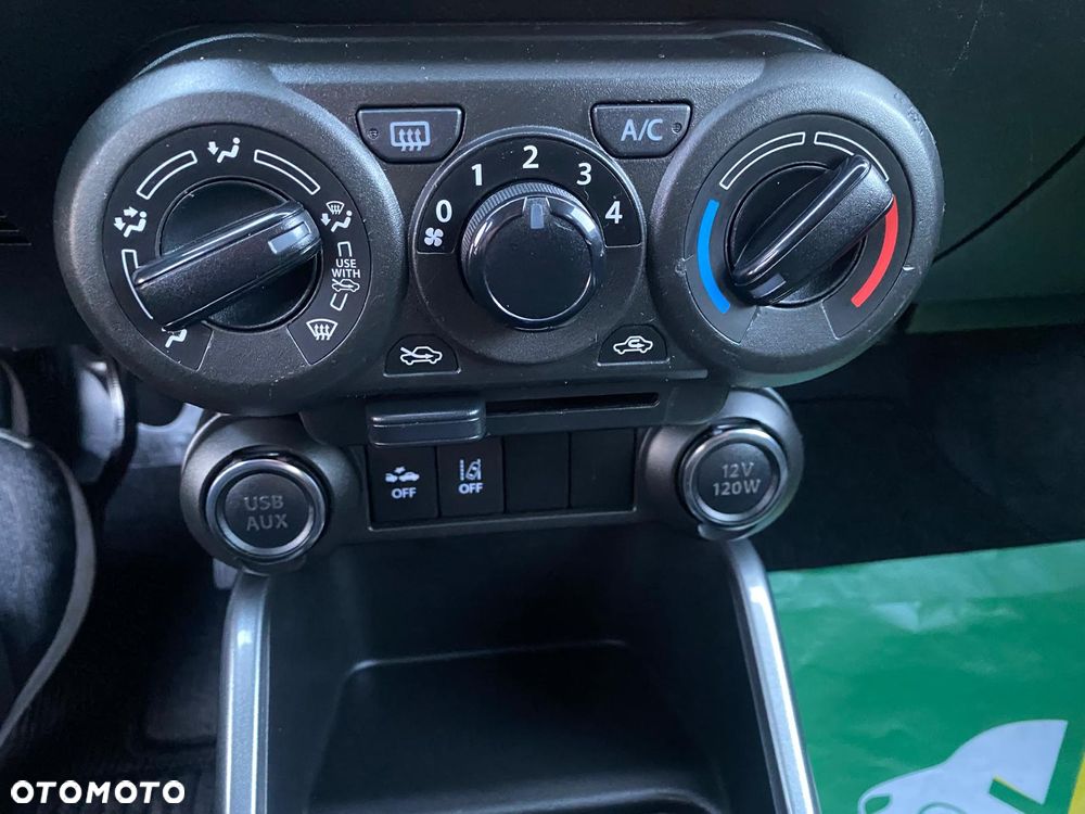 Suzuki Ignis 1.2 Dualjet Hybrid Comfort+ - 12