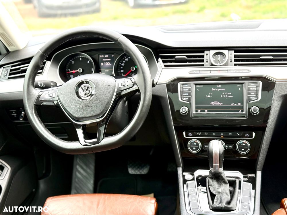 Volkswagen Passat 2.0 TDI DSG R Executive - 13