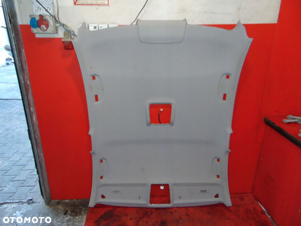 BMW E90 SEDAN PODSUFITKA SUFIT 7143284 - 7