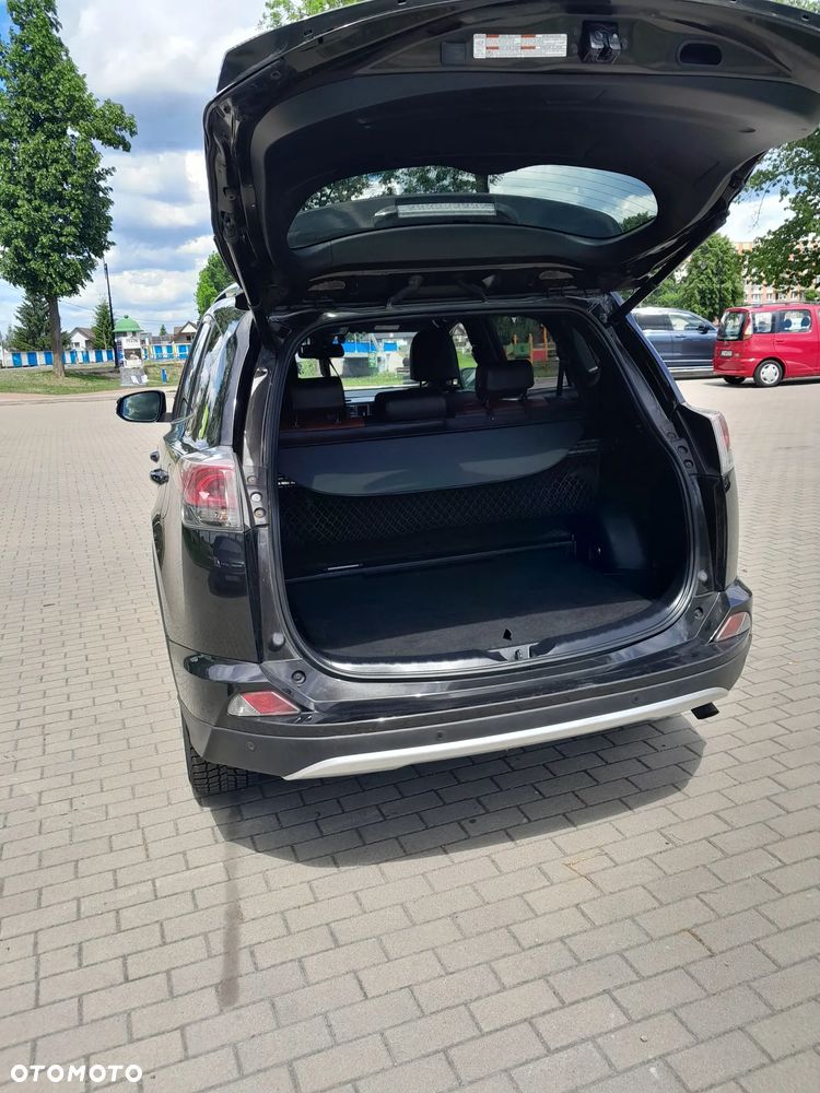 Toyota RAV4 Hybrid Prestige 4x4 - 12