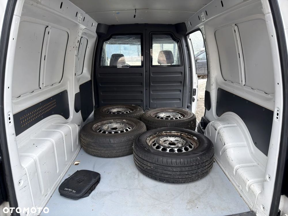 Volkswagen Caddy 1,6 TD DSG - 20