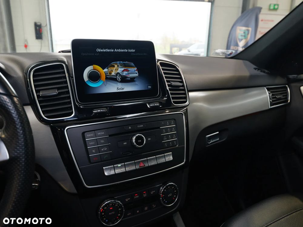 Mercedes-Benz GLE 250 d 4-Matic - 27