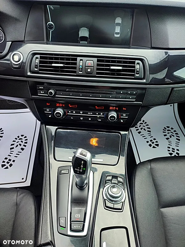 BMW Seria 5 520d - 13
