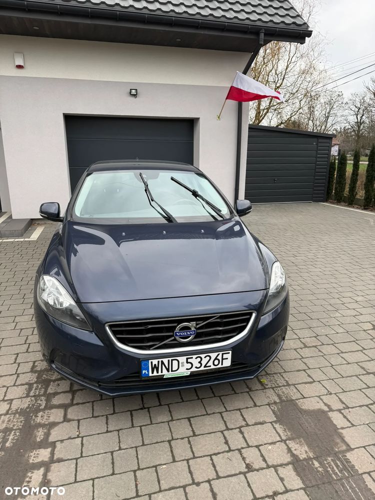 Volvo V40 D4 Drive-E Momentum - 11