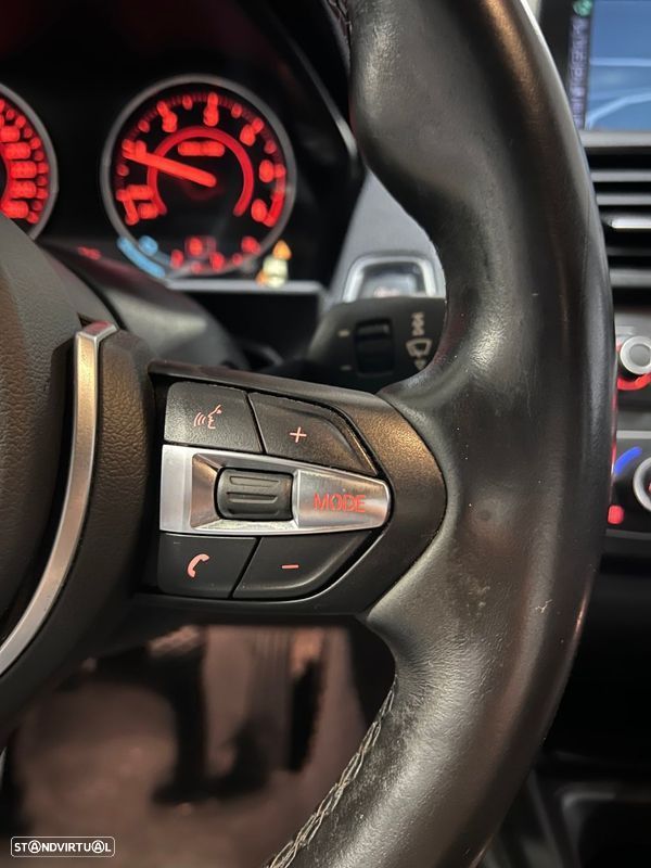 BMW 120 d Pack M - 20