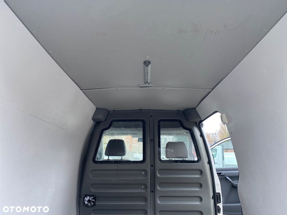 Volkswagen CADDY - 28