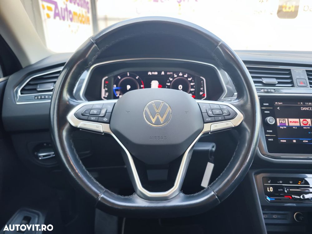 Volkswagen Tiguan 2.0 TDI SCR 4MOTION DSG Life - 23