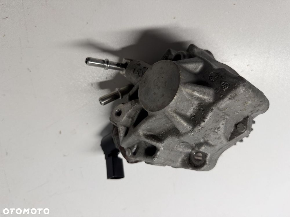 POMPA WTRYSKOWA HYUNDAI KIA 1.6 CRDI D4FE  33100-2U000 2019- - 7
