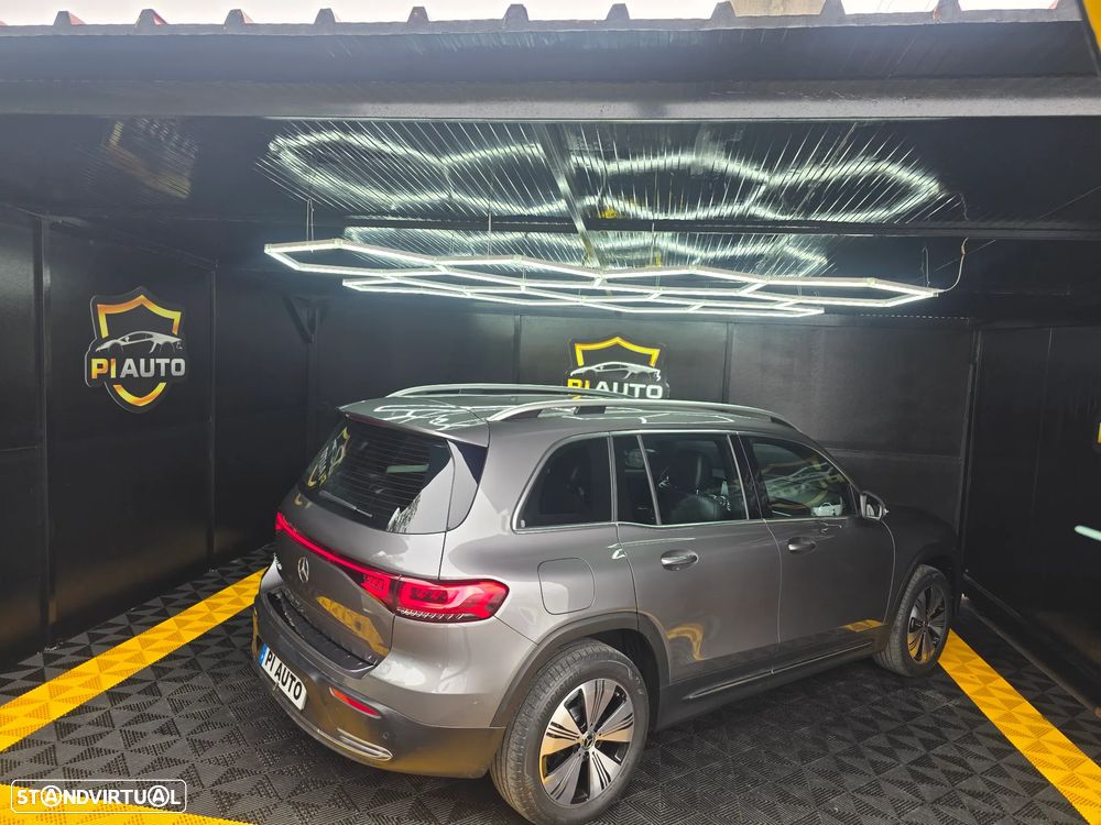 Mercedes-Benz EQB 250+ Edition - 43