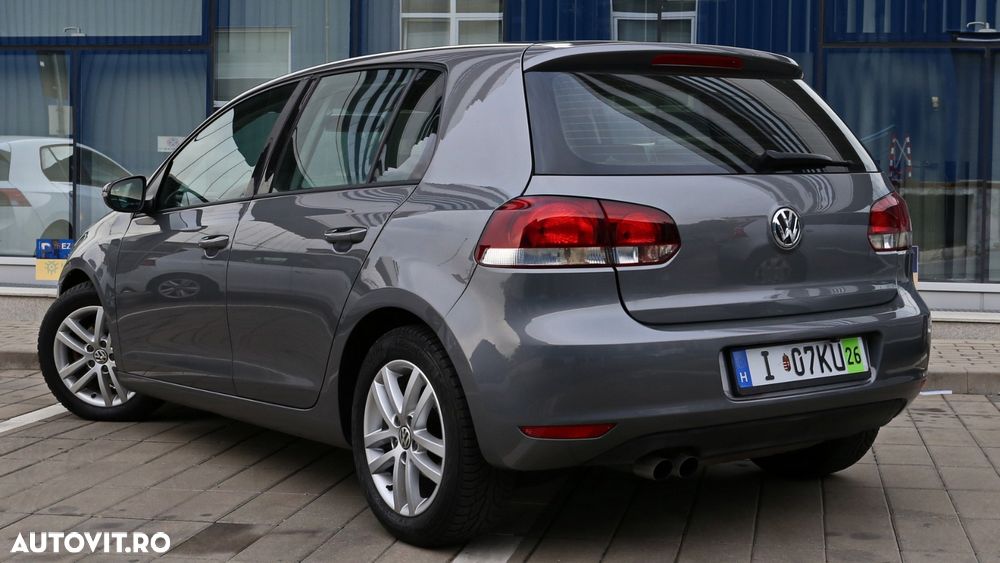 Volkswagen Golf 2.0 TDI Highline - 4