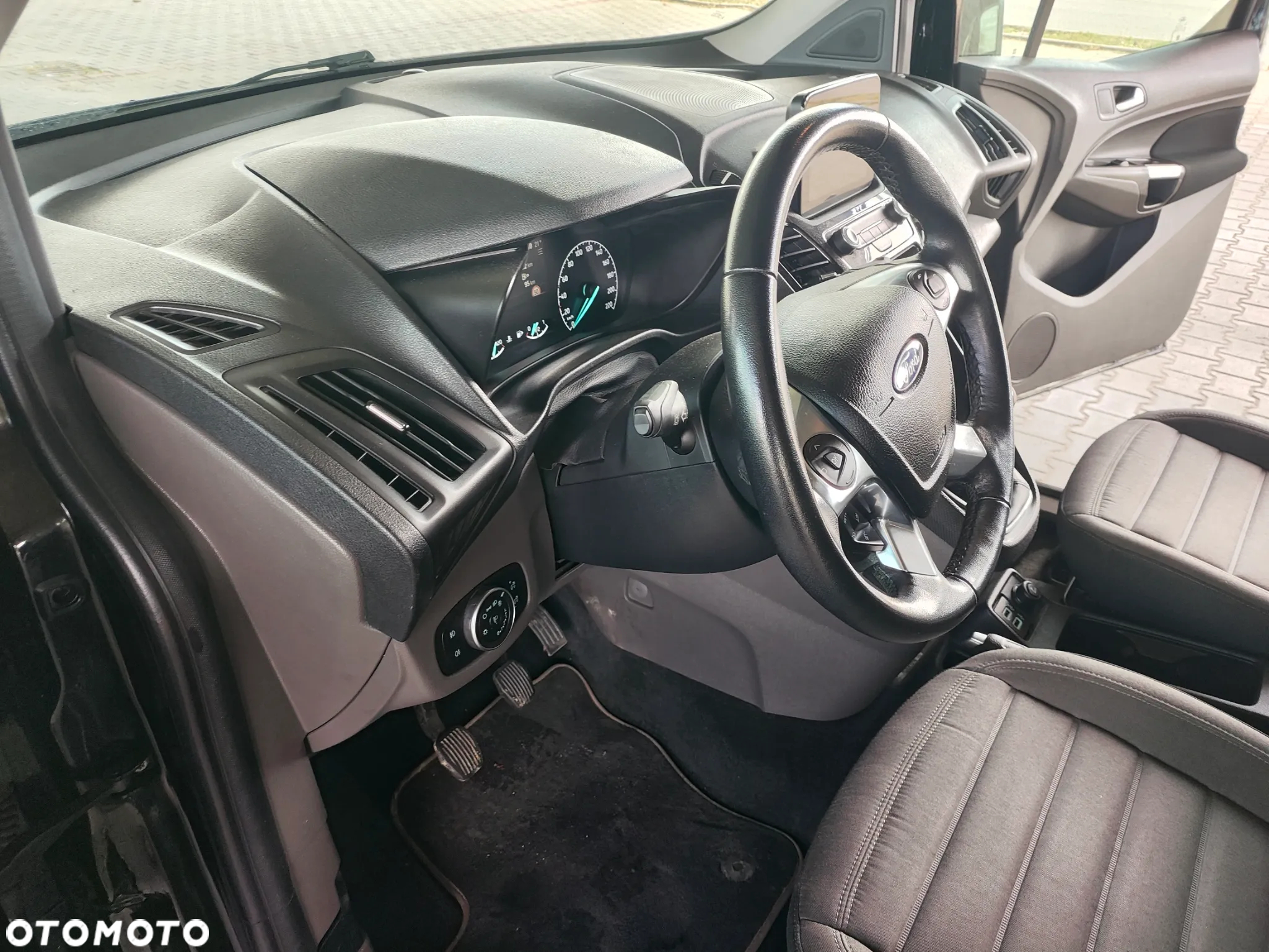 Ford Tourneo Connect 1.5 EcoBlue Start-Stop Active - 18