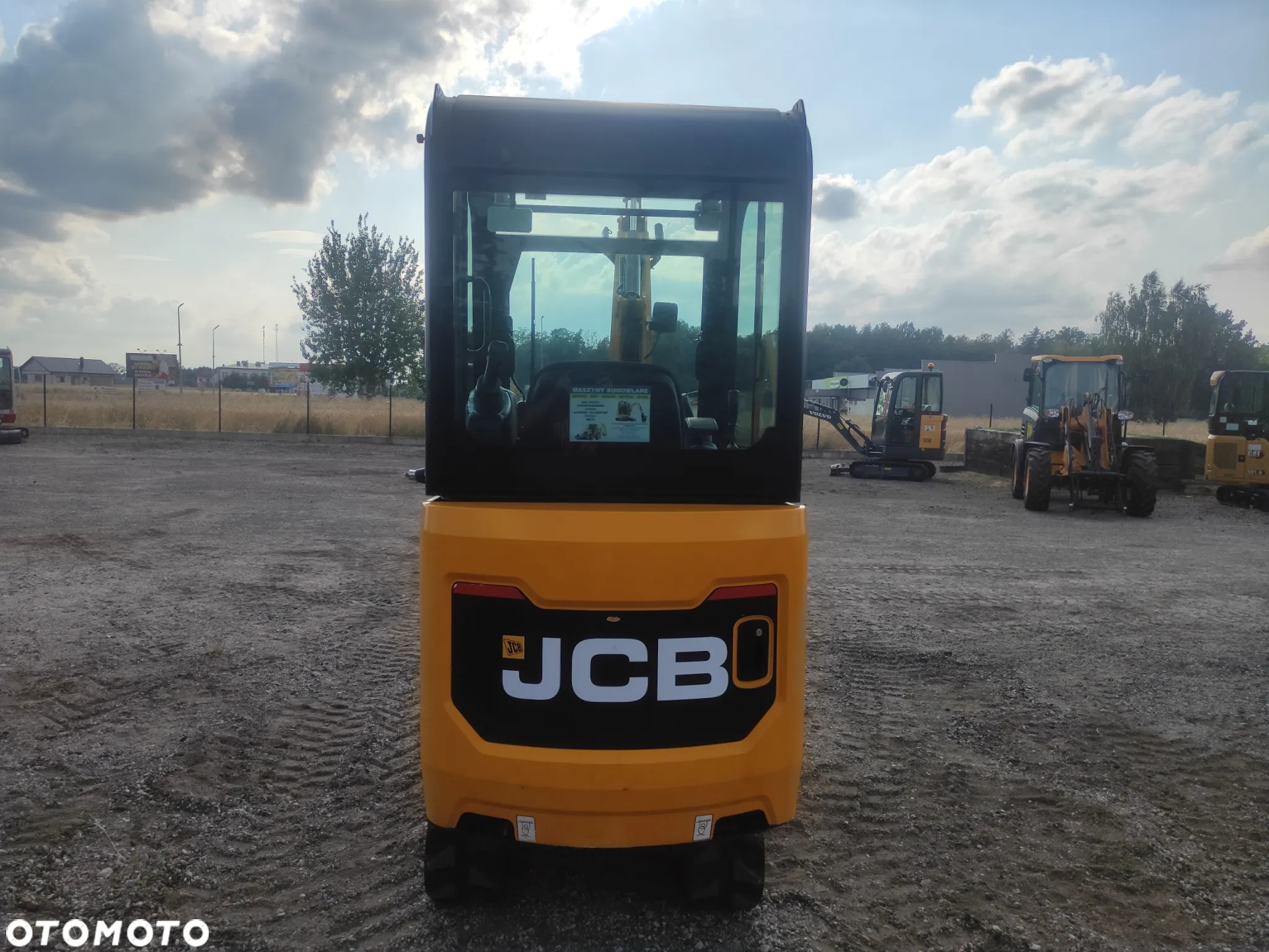 JCB JCB 15 C-1 ,  maszyna demonstracyjna 220mtg jak nowa nowa 2019r - 4