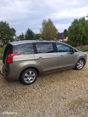 Peugeot 5008 2010