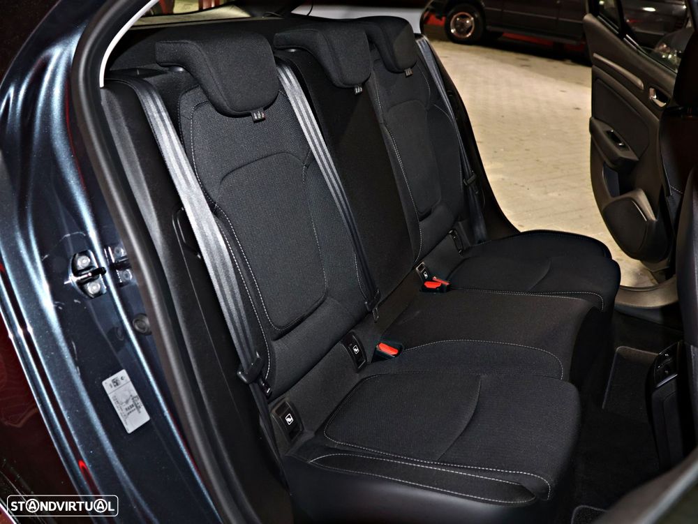 Renault Mégane 1.5 Blue dCi Equilibre - 30