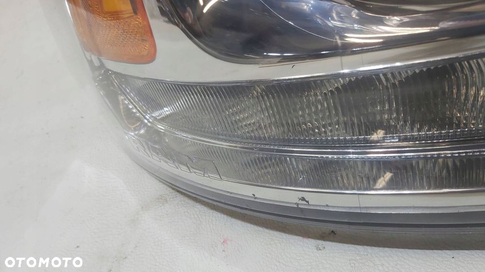 lampa przód przednia prawa dodge ram 1500 lift - 11