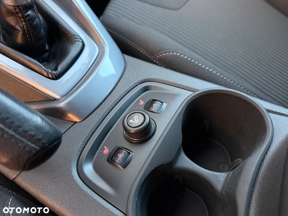 Ford Focus 1.0 EcoBoost STart-Stopp-System TITANIUM - 24