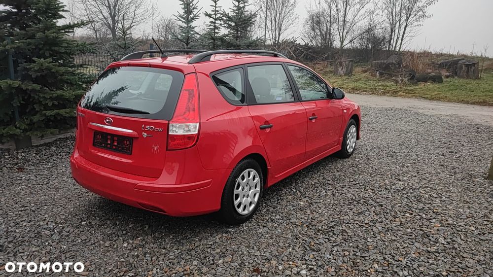 Hyundai i30 i30cw 1.4 blue Comfort - 4