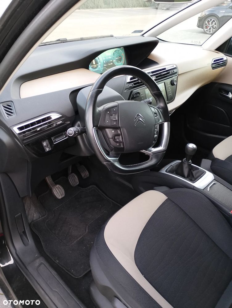 Citroën C4 Grand Picasso - 12
