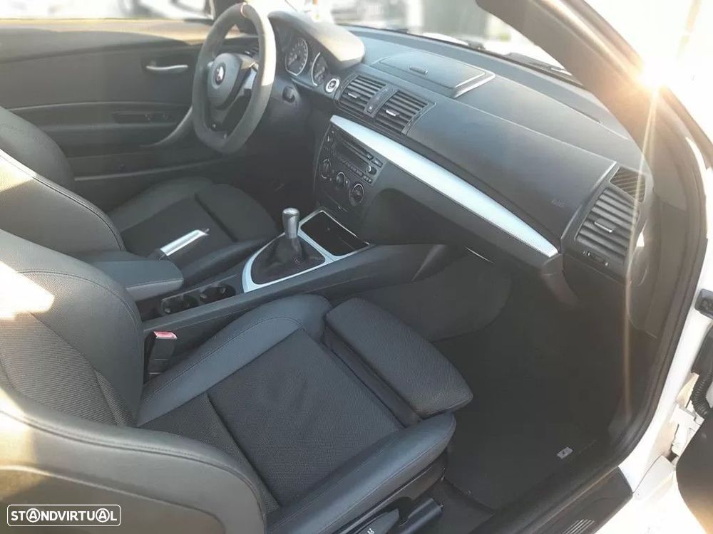 BMW 118 d Line Sport - 23