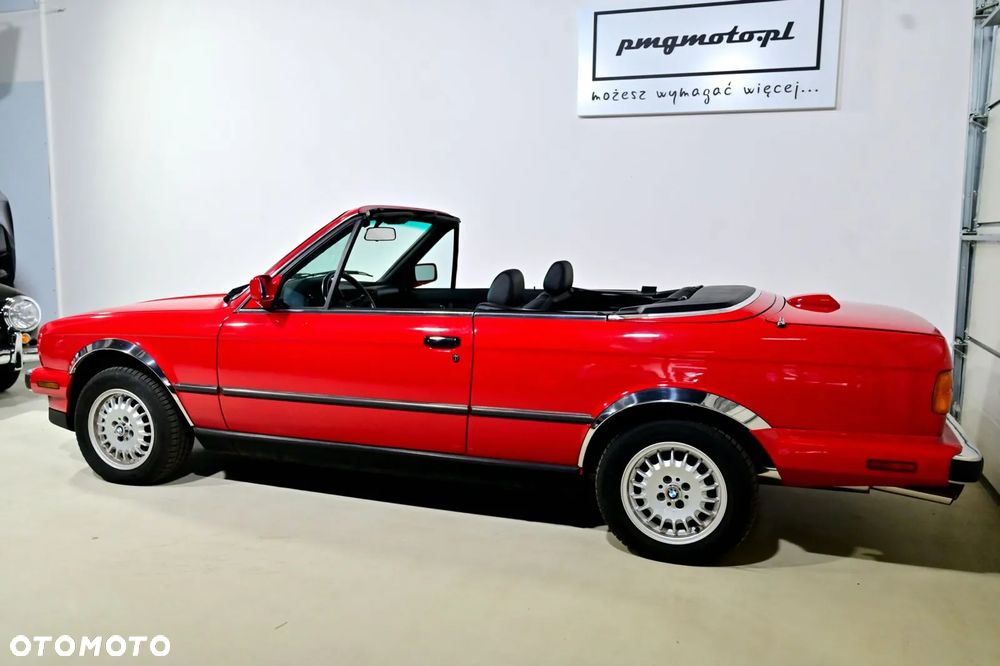 BMW Seria 3 325i - 24