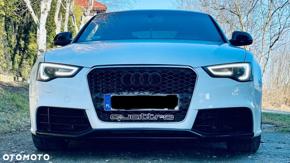 Emblemat QUATTRO Logo Napis 100% Stal Nierdzewna AUDI Gril Atrapa - 20