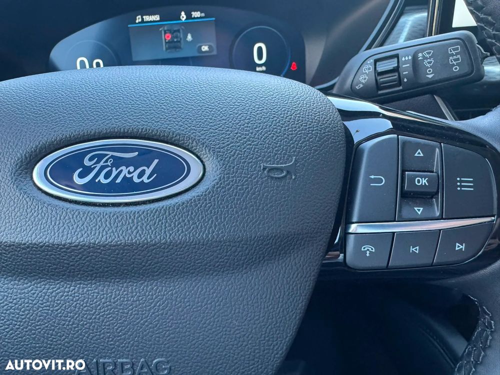 Ford Kuga 1.5 EcoBoost A8 FWD Titanium - 24