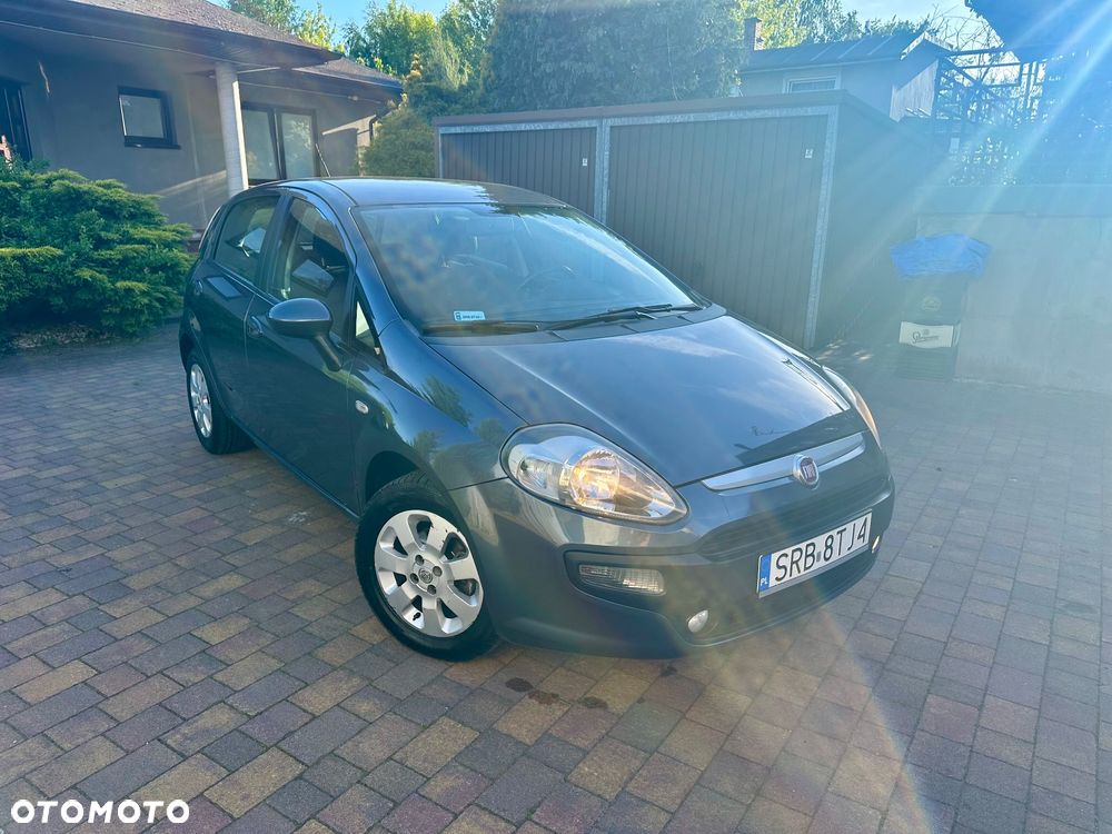Fiat Punto Evo 1.4 8V Estiva Blue&Me Euro5 - 10