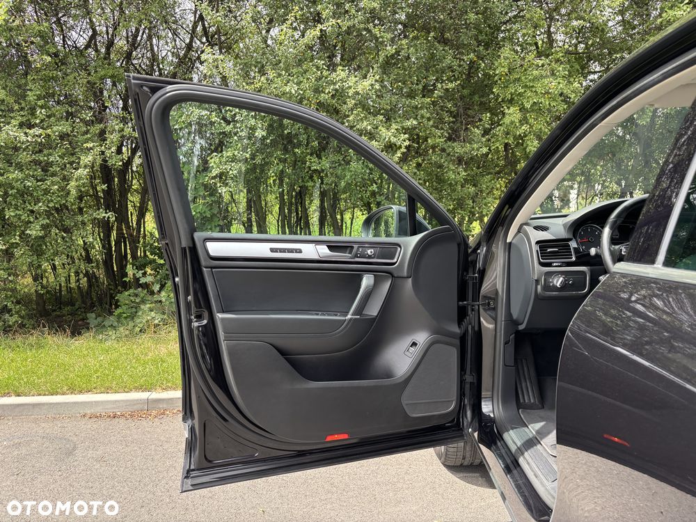 Volkswagen Touareg 3.0 V6 TDI BMT Business Line - 15