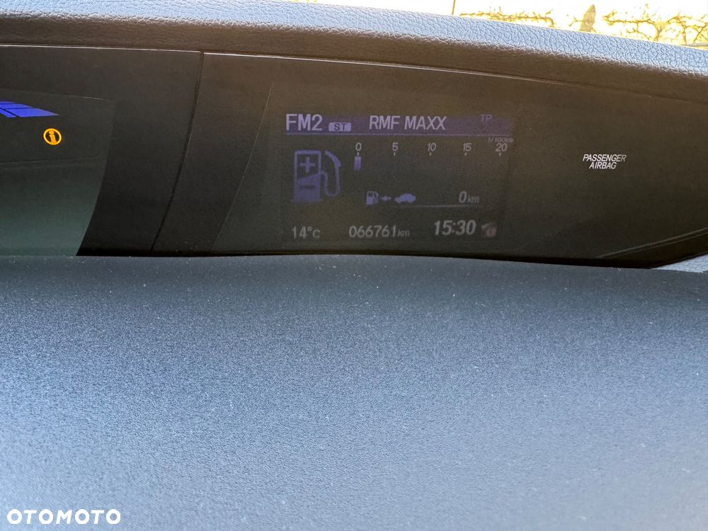 Honda Civic 1.4 i-VTEC Elegance - 21