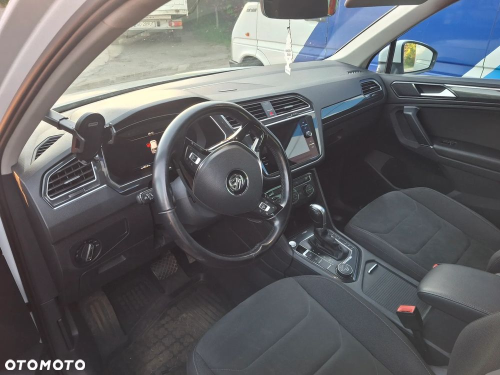 Volkswagen Tiguan 2.0 TDI SCR 4Motion (BlueMotion Techn.) DSG Highline - 4