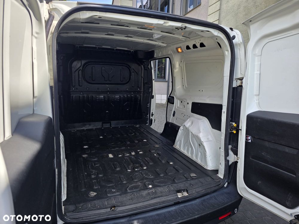 Fiat Doblo MAXI - 13