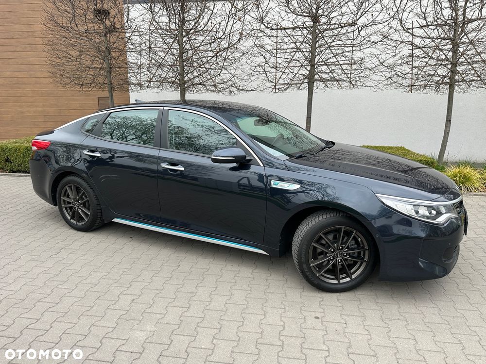 Kia Optima Sportagon 2.0 GDI Attract - 15