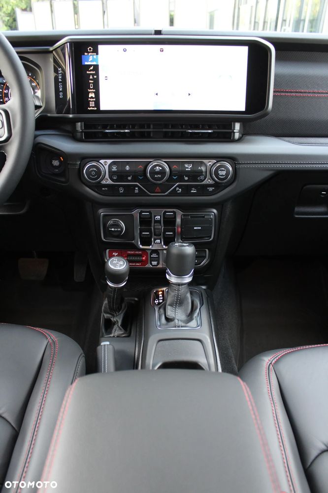 Jeep Wrangler Unlimited GME 2.0 Turbo Rubicon - 11