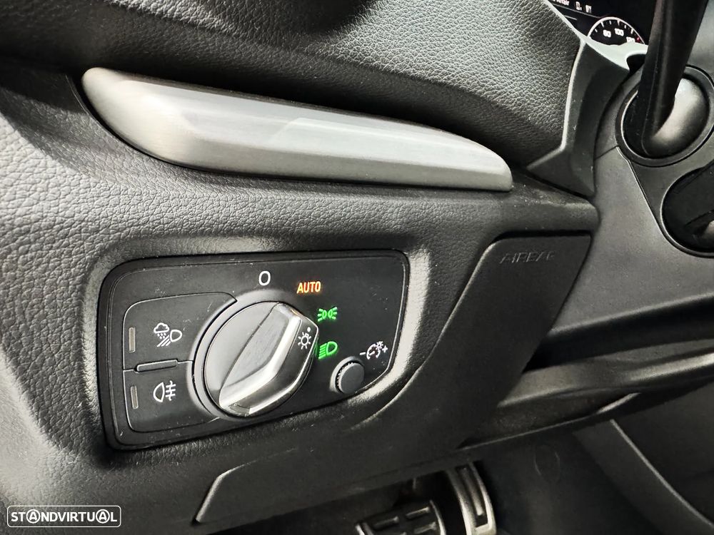 Audi A3 Sportback 30 TDI S-line S tronic - 14