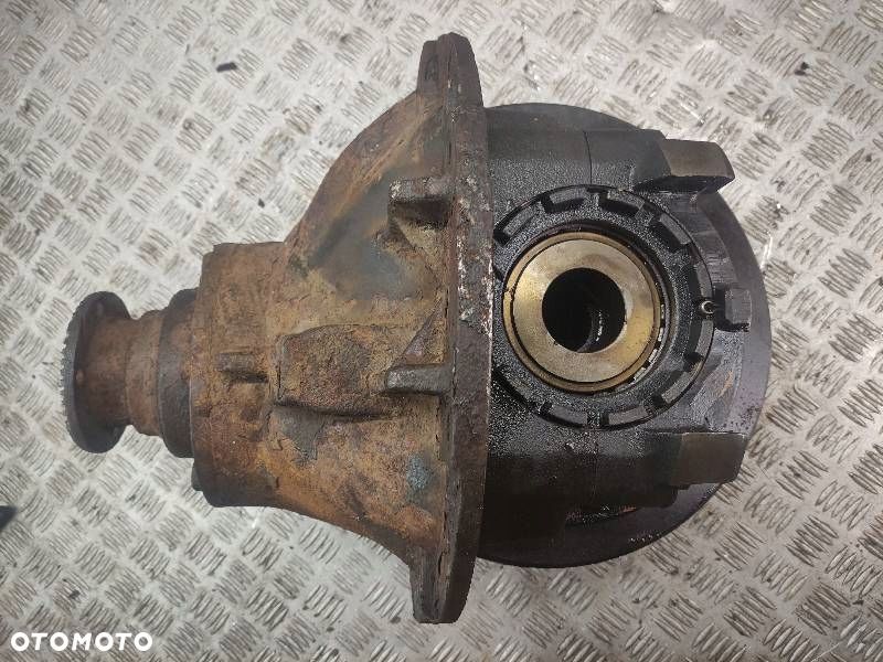 WKŁAD DYFRA DYFERENCJAŁ MOST GŁÓWKA 37:8 ZĘBÓW 4,62 VOLVO FL6 FLC 136 - 6