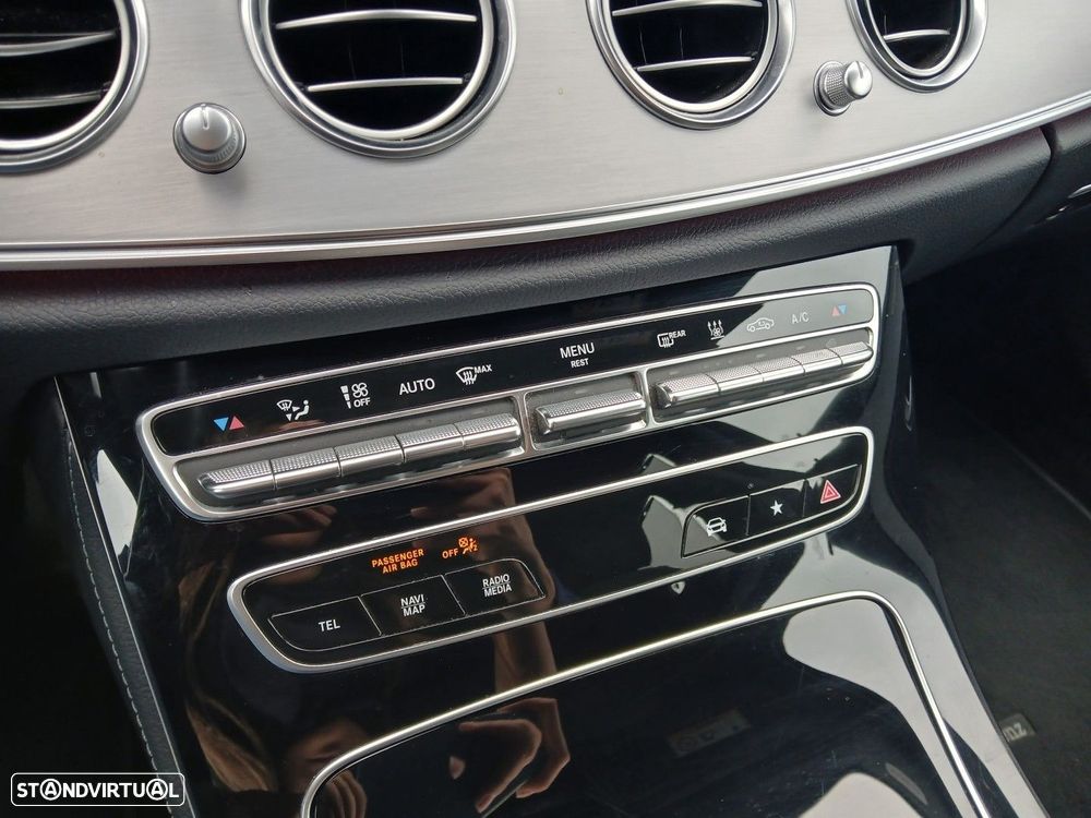 Mercedes-Benz E 300 de 4Matic 9G-TRONIC Avantgarde - 33