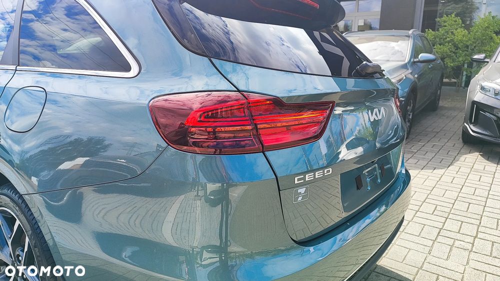 Kia Ceed 1.5 T-GDI Tribute - 12