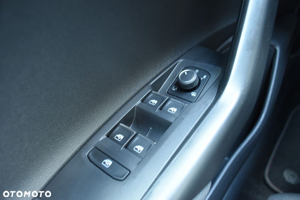 Volkswagen Polo 2.0 TSI GTI DSG - 26