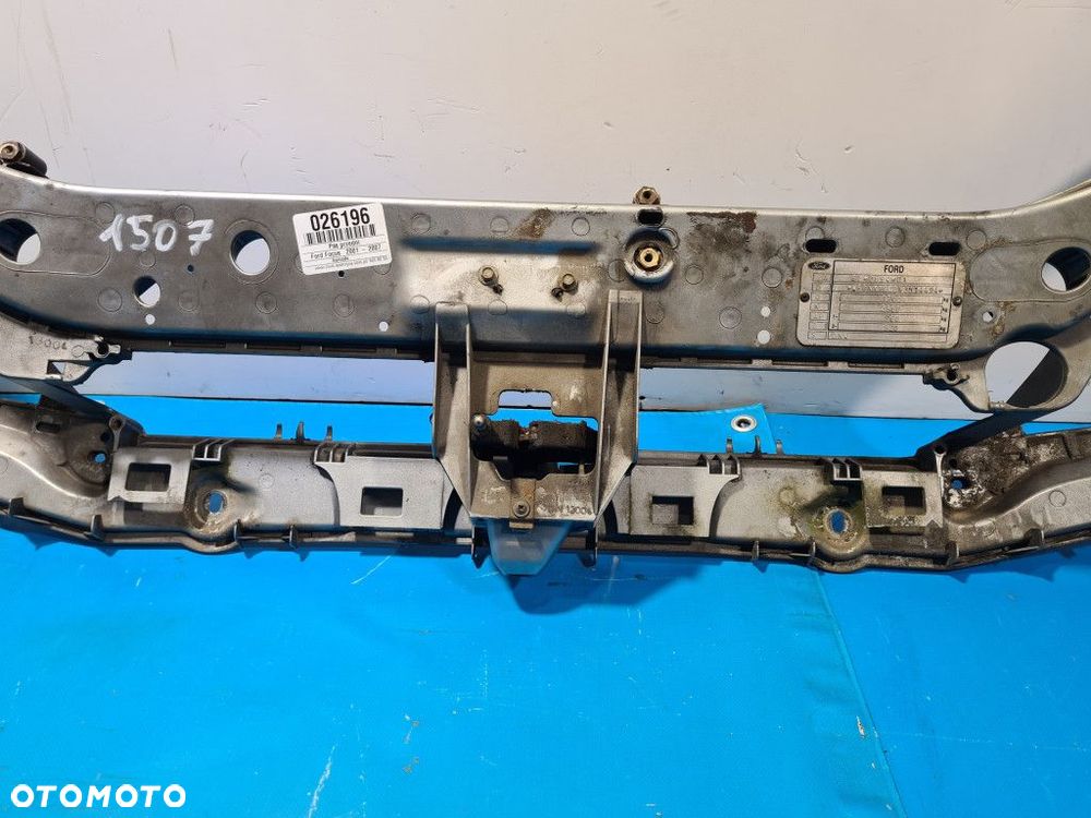 PAS PRZEDNI    FORD FOCUS MK1 - 4