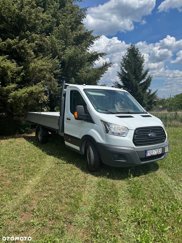 Ford Transit - 1