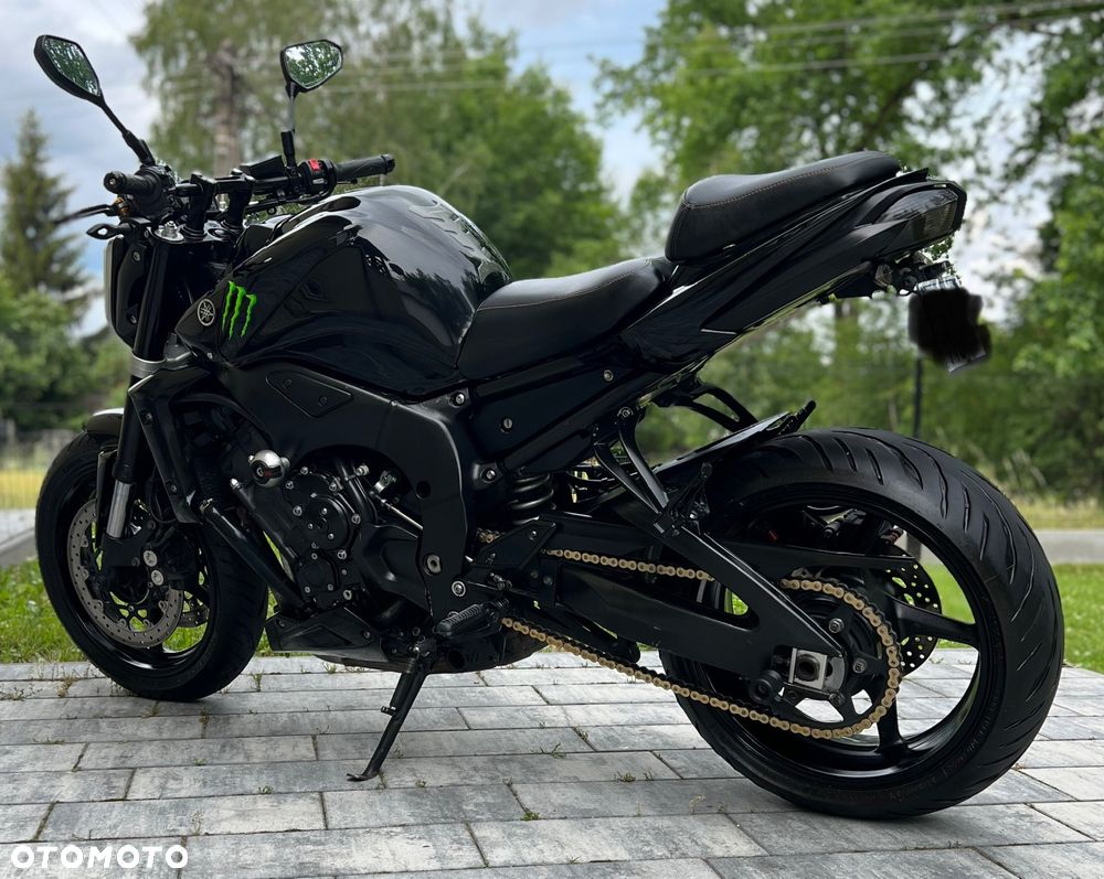 Yamaha FZ - 4