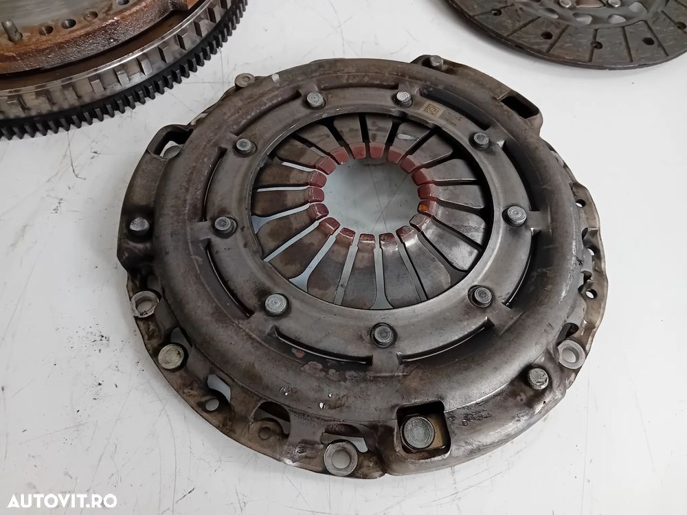 Kit Ambreiaj Volanta Masa Dubla Renault Clio Captu Kadjar 1.0 Tce Cod 123100749R Cu 9000 K Motor H4D - 6