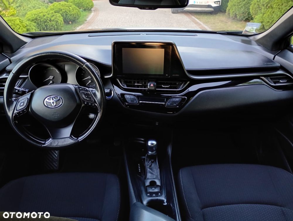 Toyota C-HR - 9