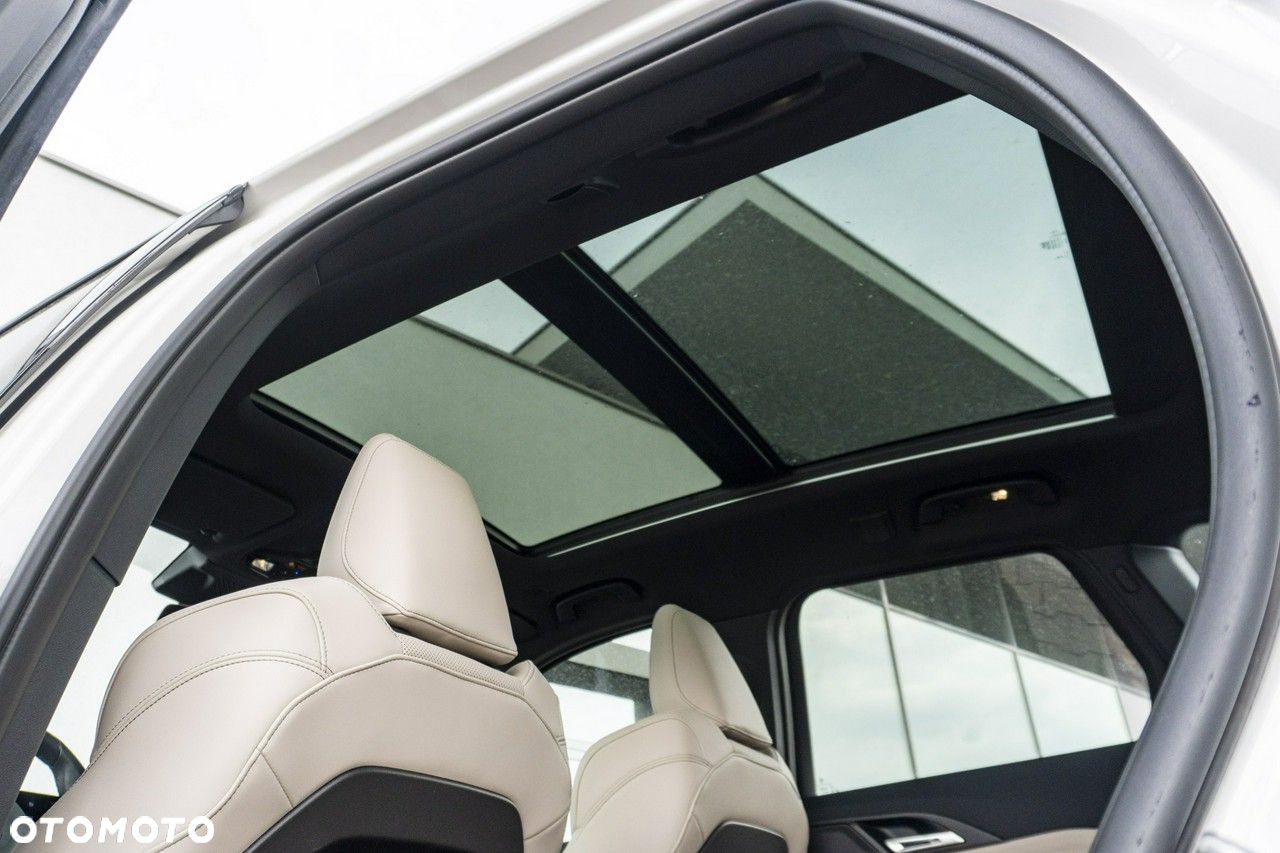 BMW X1 - 16