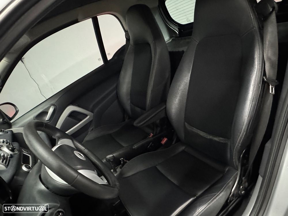 Smart ForTwo Coupé 0.8 cdi Pulse 54 - 16