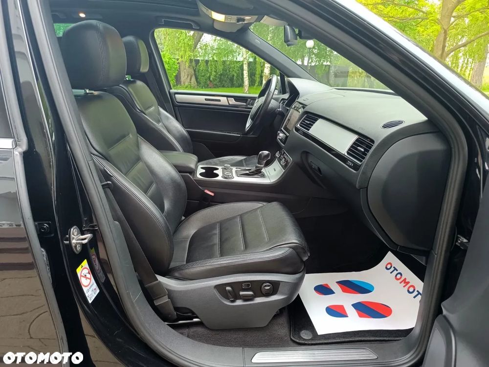 Volkswagen Touareg - 32